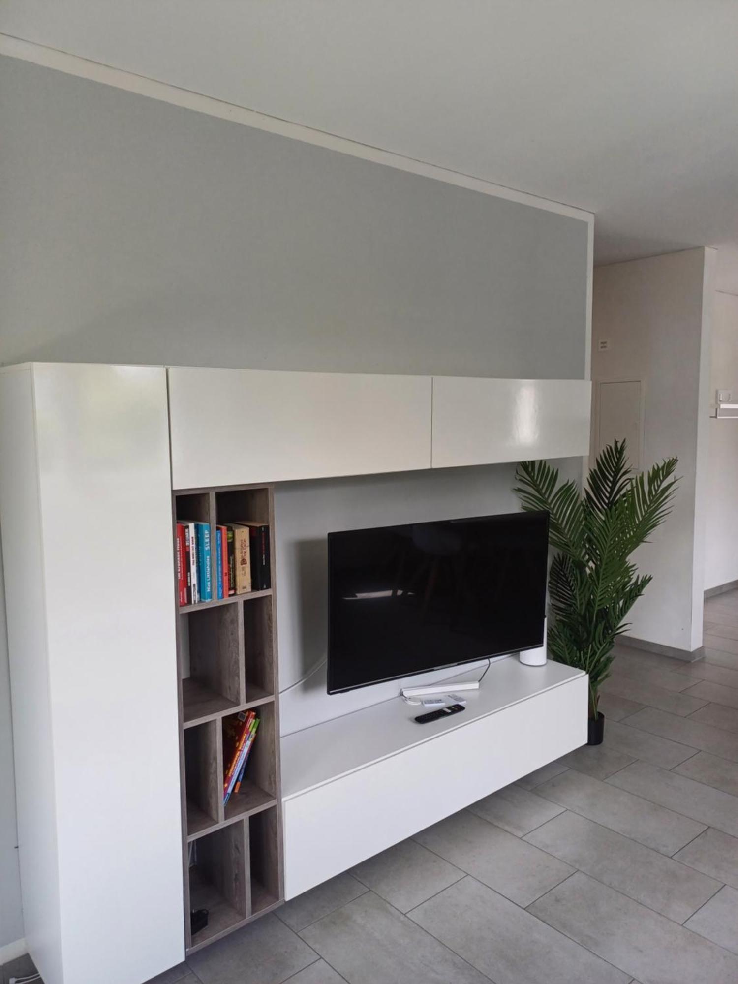 Crown Living Design Apartment - Gratis Parkplatz - Wlan - Kueche - Self Check-In Altach Exterior foto